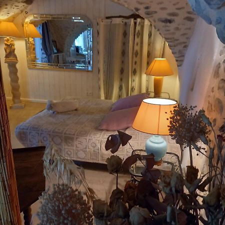 Chambres D'Hote Les Jardins De Prasserat Vallon-Pont-dʼArc Eksteriør billede