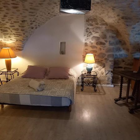 Chambres D'Hote Les Jardins De Prasserat Vallon-Pont-dʼArc Eksteriør billede
