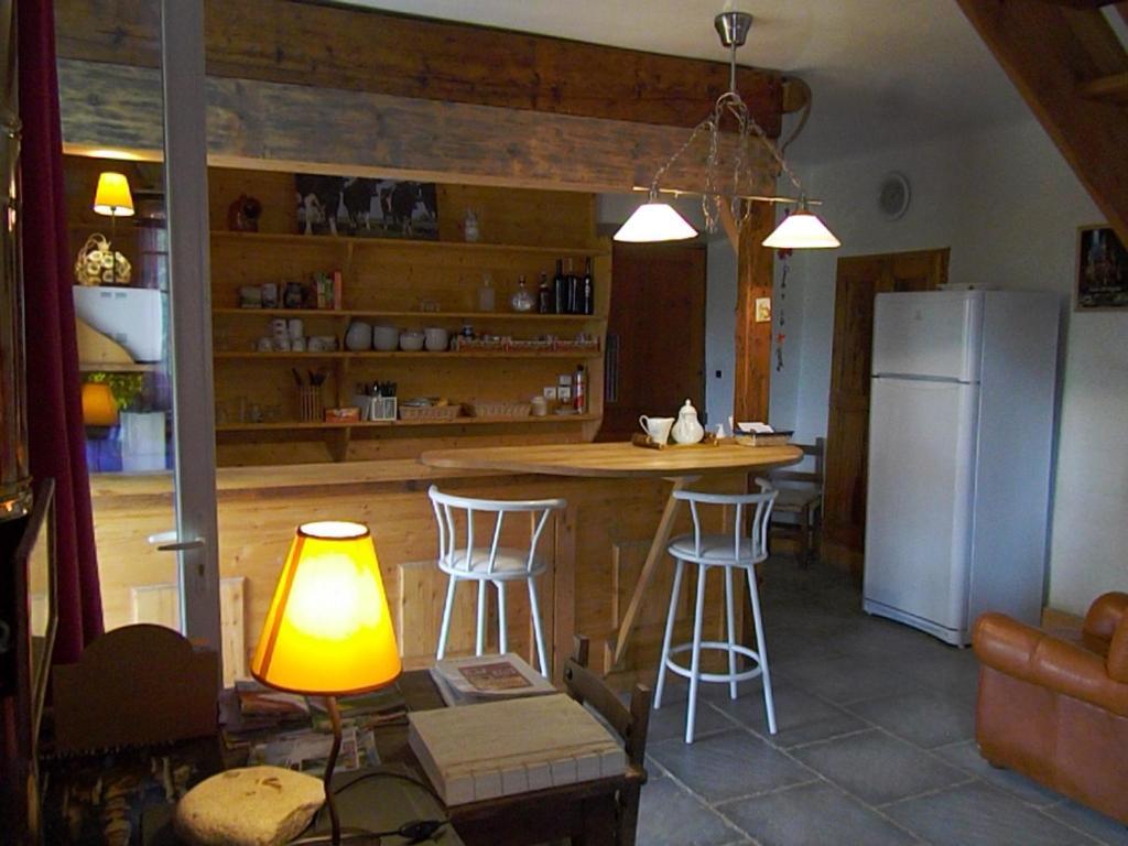 Chambres D'Hote Les Jardins De Prasserat Vallon-Pont-dʼArc Værelse billede