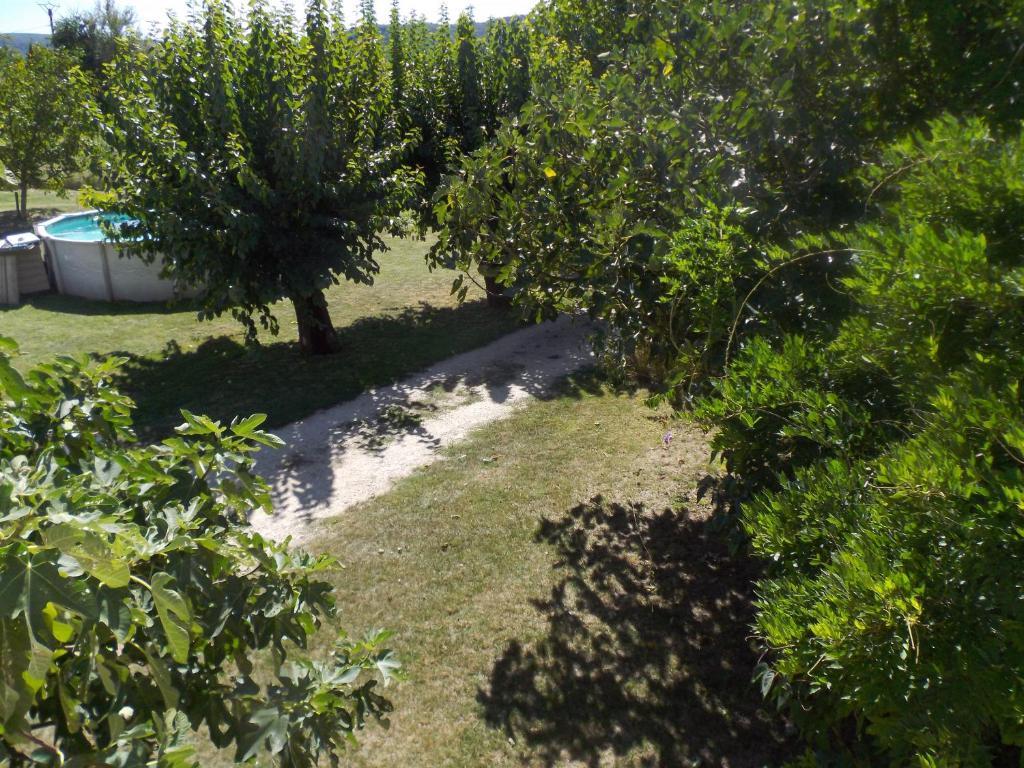 Chambres D'Hote Les Jardins De Prasserat Vallon-Pont-dʼArc Værelse billede